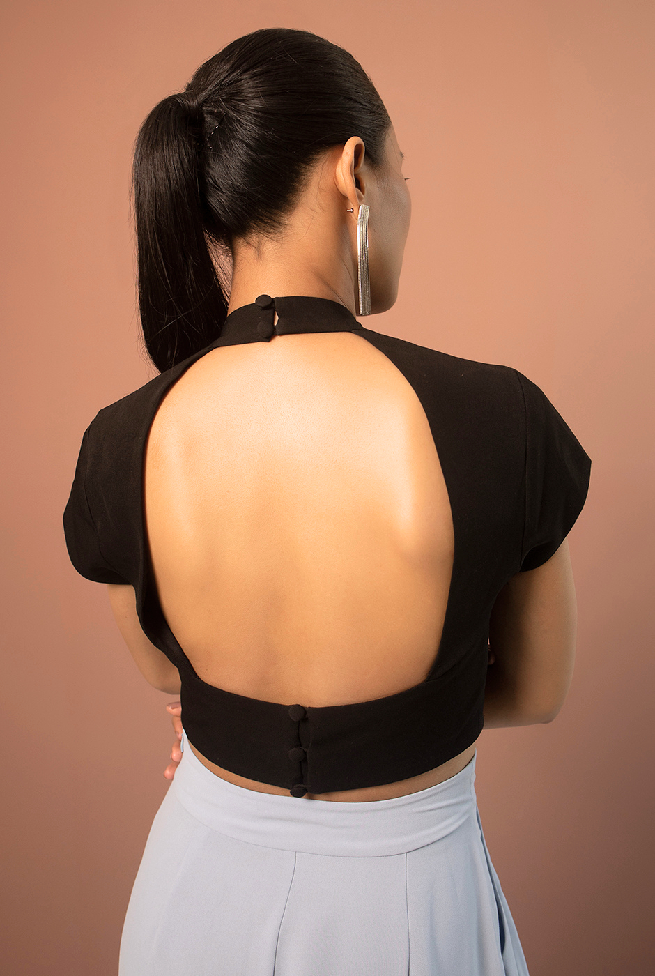 Ami chinese collar back cut out crop top