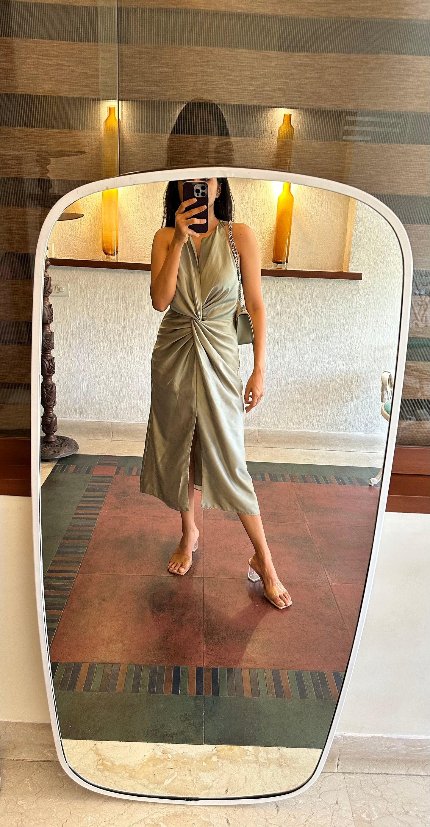 Maè sage green front knot twist dress